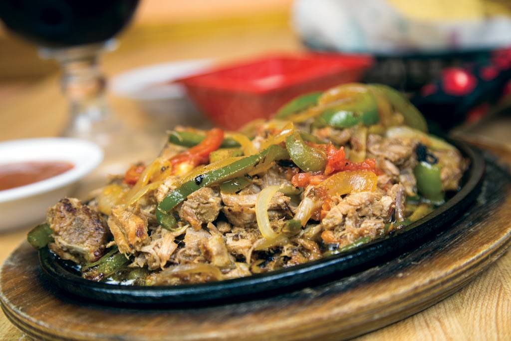 CANCUN Mexican Restaurant | bakery | 1092 NC-210, Sneads Ferry, NC 28460, USA | 9105410745 OR +1 910-541-0745