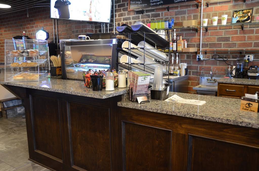 Jaded Java | restaurant | 615 15th Ave, East Moline, IL 61244, USA | 3092811614 OR +1 309-281-1614