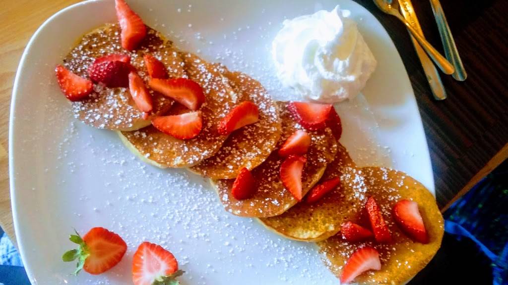 Gino Brothers Pizzeria & Bar | restaurant | 55 Alpha Dr W, Pittsburgh, PA 15238, USA | 4128204466 OR +1 412-820-4466