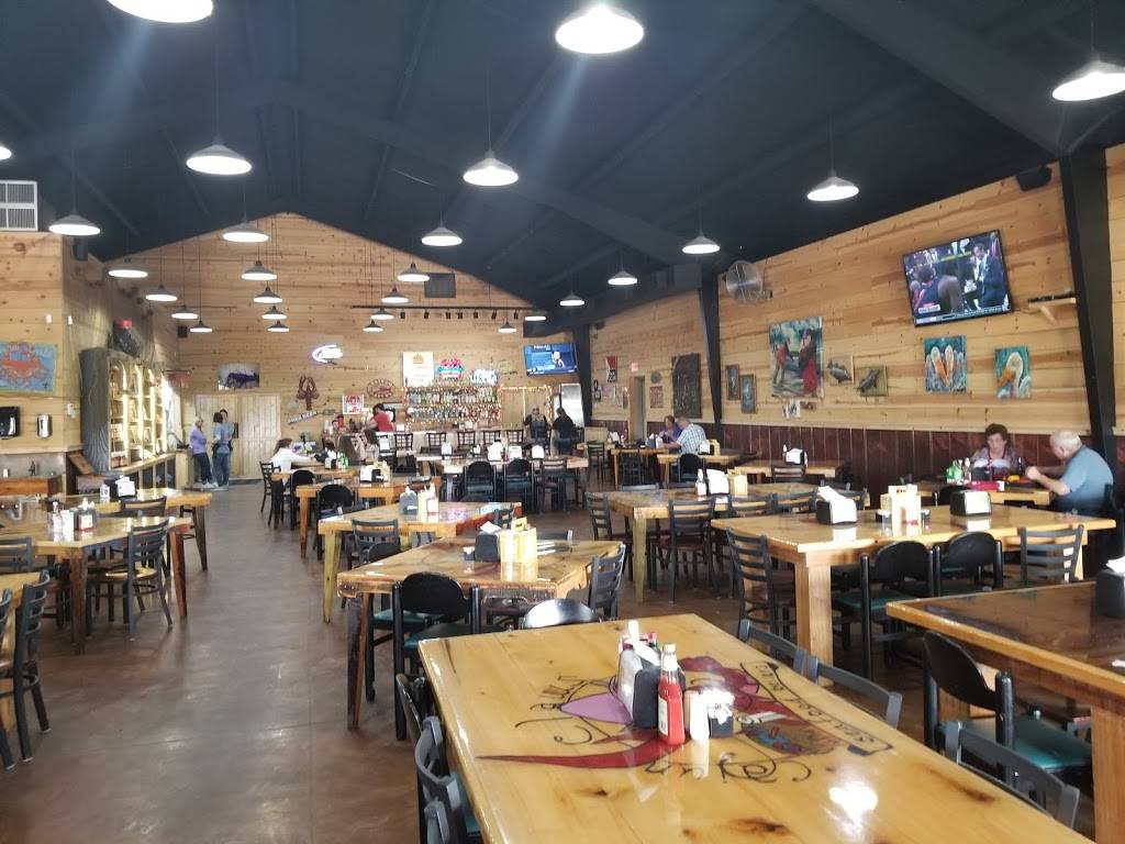 Cajun Claws Seafood Boilers | restaurant | 175 Frontage Road, Rayne, LA 70578, USA | 3373932780 OR +1 337-393-2780
