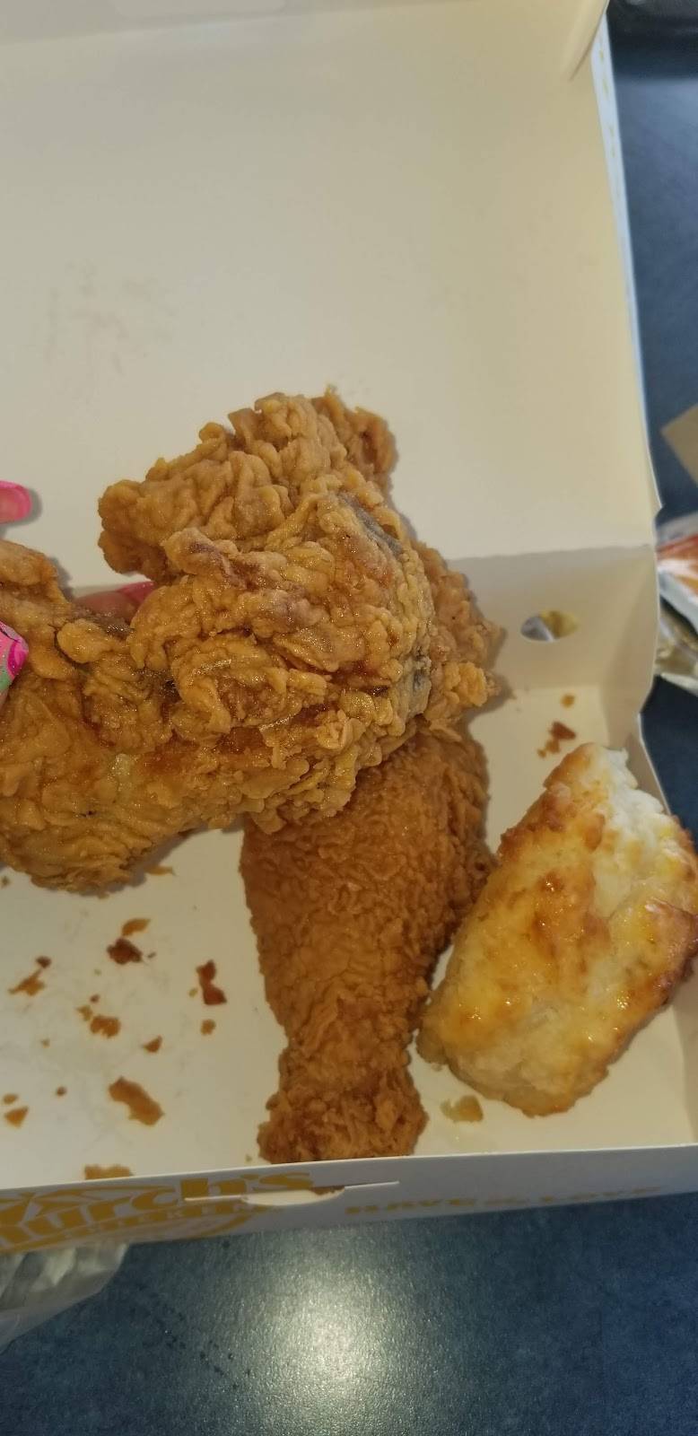 Churchs Chicken | restaurant | 305 N Main St, Tuskegee, AL 36083, USA | 2057529351 OR +1 205-752-9351