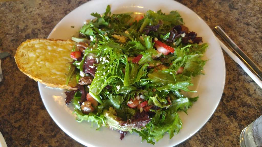 Cafe Roma | meal takeaway | 2175 Point Blvd #120, Elgin, IL 60123, USA | 8478367662 OR +1 847-836-7662