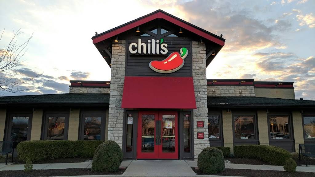 Chilis Grill & Bar | meal takeaway | 6311 N Illinois St, Fairview Heights, IL 62208, USA | 6183989805 OR +1 618-398-9805