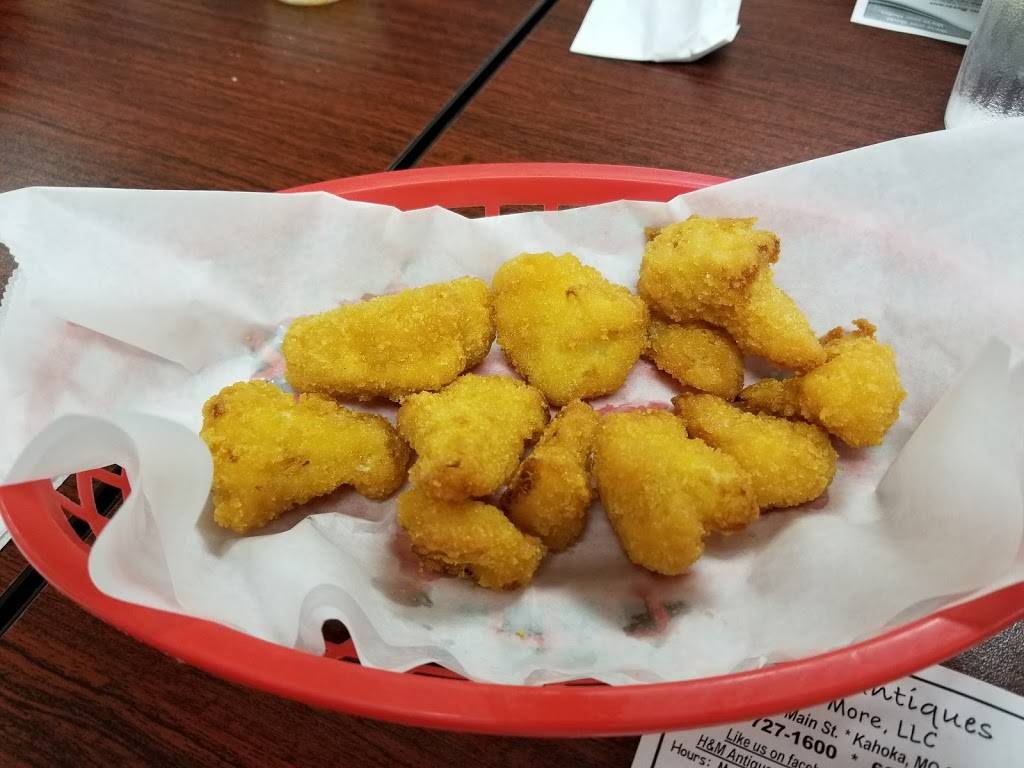 Steves Family Dining | restaurant | 578 N Johnson St, Kahoka, MO 63445, USA | 6607273463 OR +1 660-727-3463