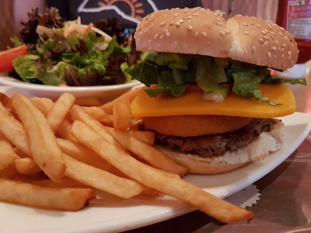 Restaurant Normandin | meal delivery | 1350 Boulevard des Récollets, Trois-Rivières, QC G8Z 4L5, Canada | 8196910507 OR +1 819-691-0507