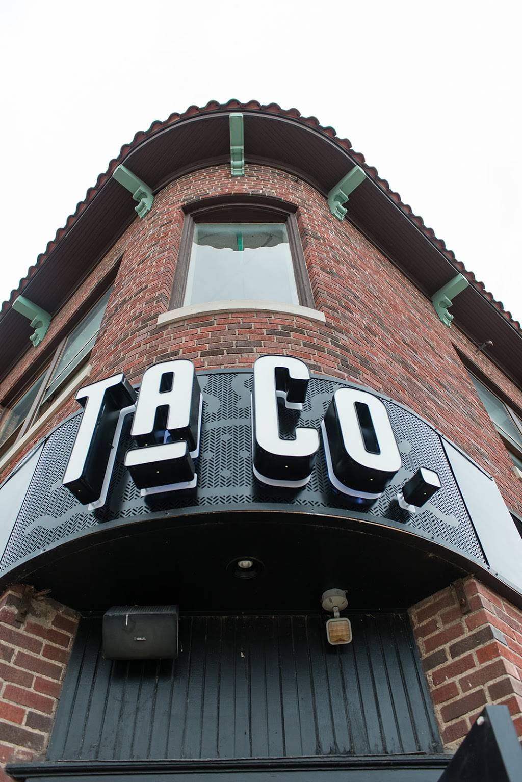 Ta Co. Lawrence | restaurant | 801 Massachusetts St, Lawrence, KS 66044, USA | 7858562170 OR +1 785-856-2170