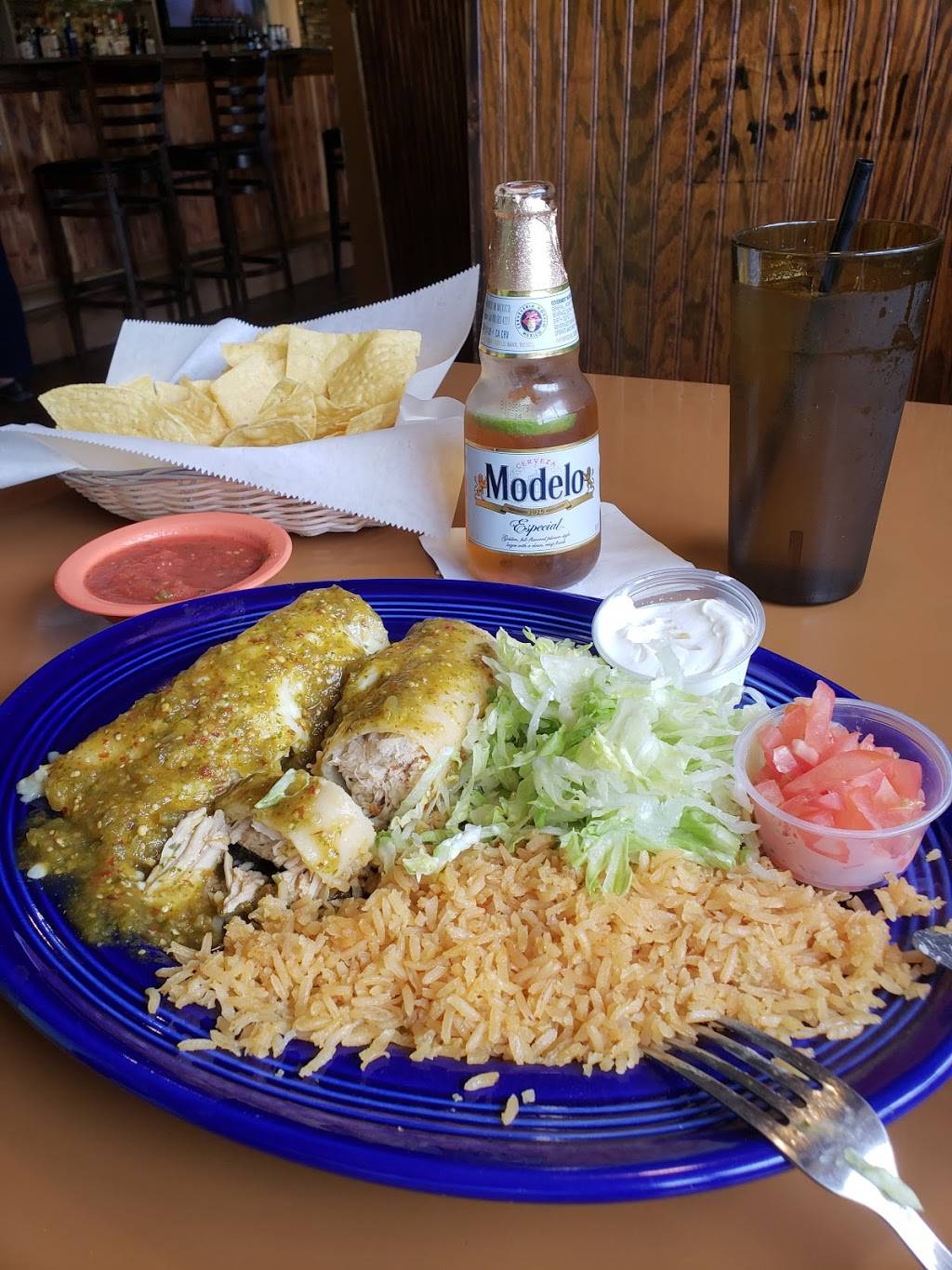 El Potrero Mexican Restaurant 6104 Miller Rd, Swartz Creek, MI 48473, USA