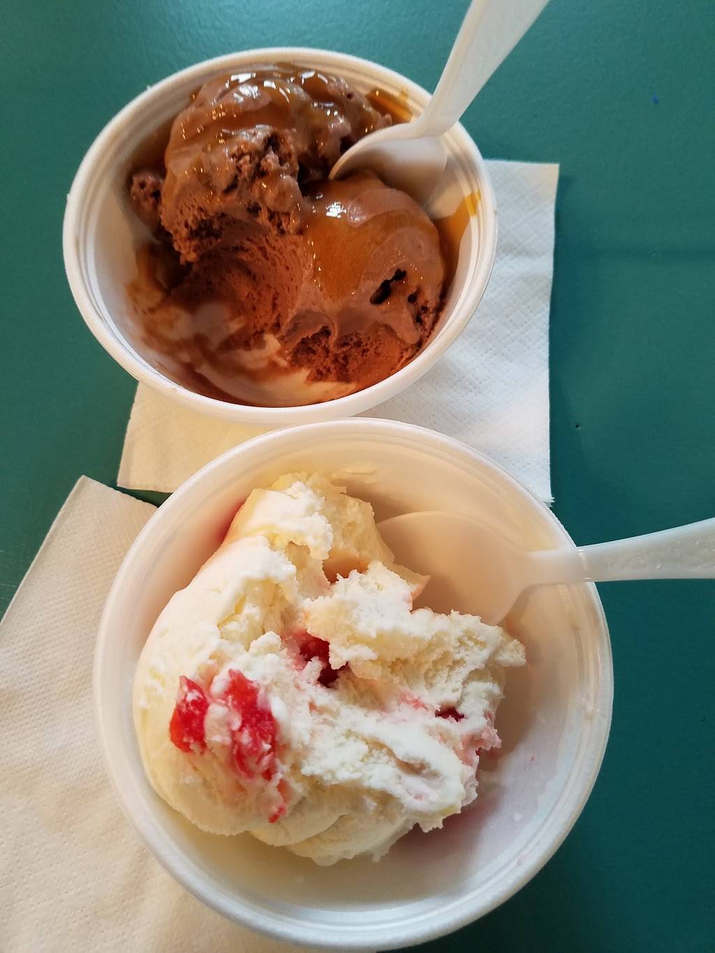 Cones Ice Cream | restaurant | 1018 Bridge St, Ashtabula, OH 44004, USA | 4409640331 OR +1 440-964-0331