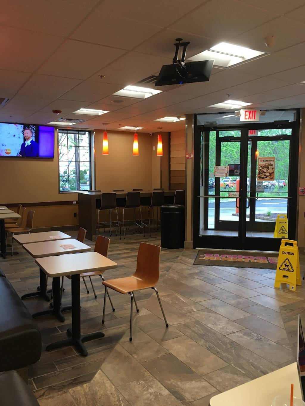 Dunkin' Cafe 520 W Pennsylvania Ave, Fort Washington, PA 19034, USA