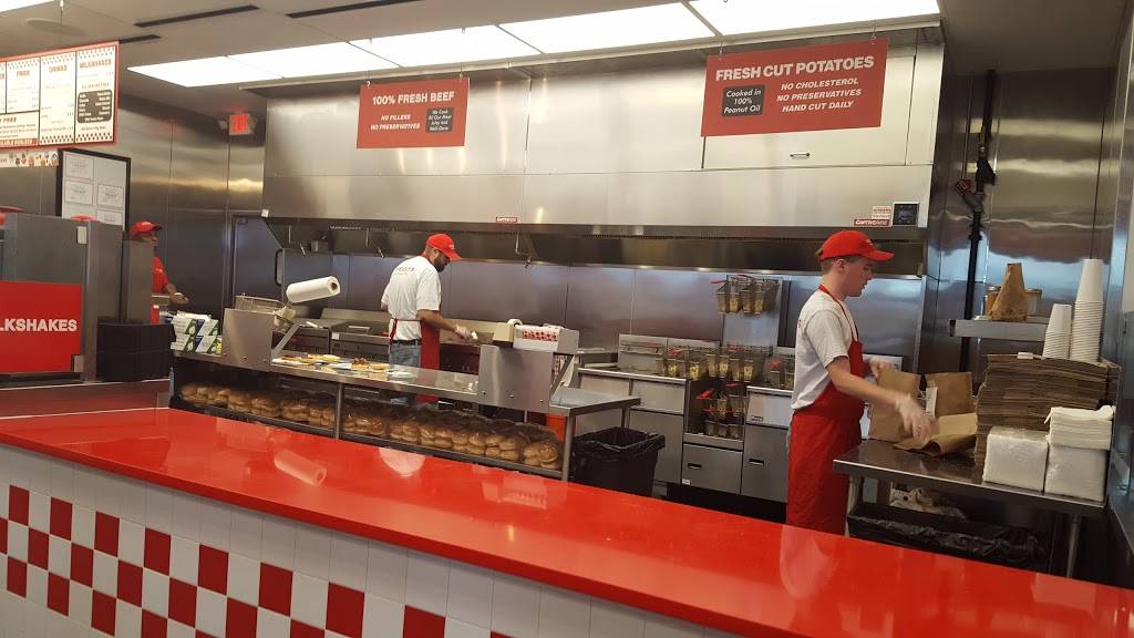 Five Guys | meal takeaway | 586 Haywood Rd, Greenville, SC 29607, USA | 8642970019 OR +1 864-297-0019