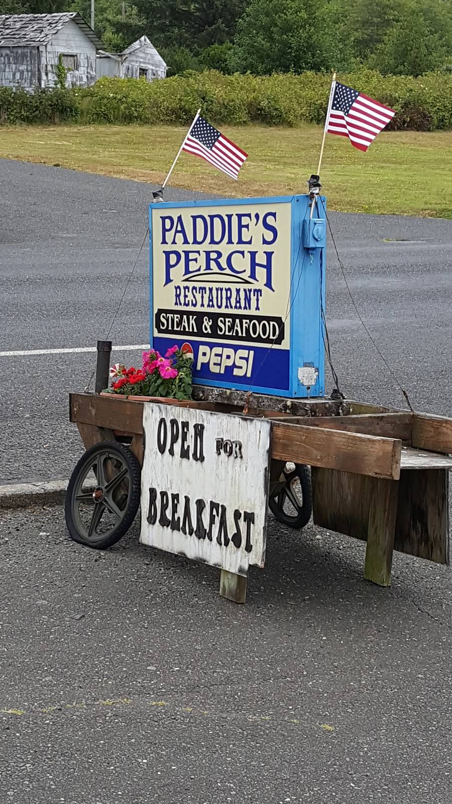 Paddies Perch Restaurant | restaurant | 41 Main St, Pacific Beach, WA 98571, USA | 3602768144 OR +1 360-276-8144