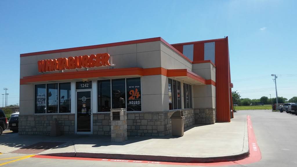 Whataburger | restaurant | 1242 E Main St, Alice, TX 78332, USA | 3616643663 OR +1 361-664-3663
