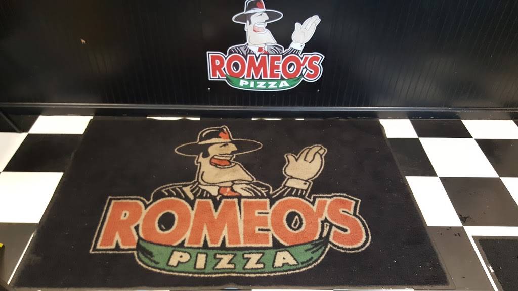Romeos Pizza | restaurant | 115 Wooster St, Lodi, OH 44254, USA | 3309481111 OR +1 330-948-1111
