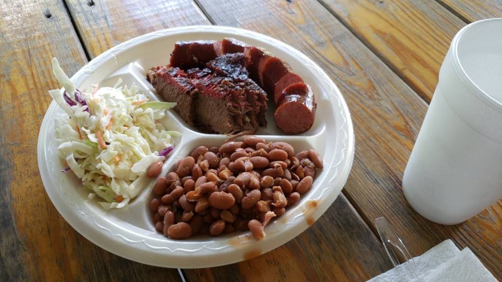 Bennie Js Smoke Pit LLC | restaurant | 621 9th St, Huntsville, TX 77320, USA | 9364399559 OR +1 936-439-9559