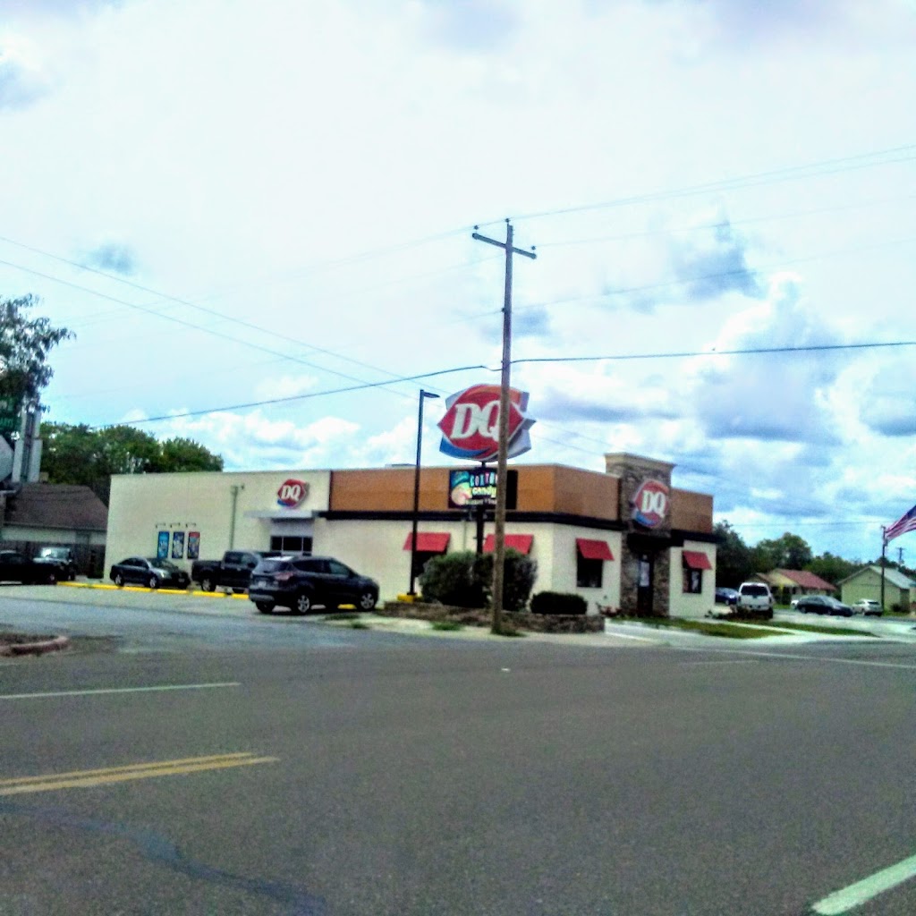 Dairy Queen | restaurant | 630 S St Marys St, Falfurrias, TX 78355, USA | 3613253888 OR +1 361-325-3888