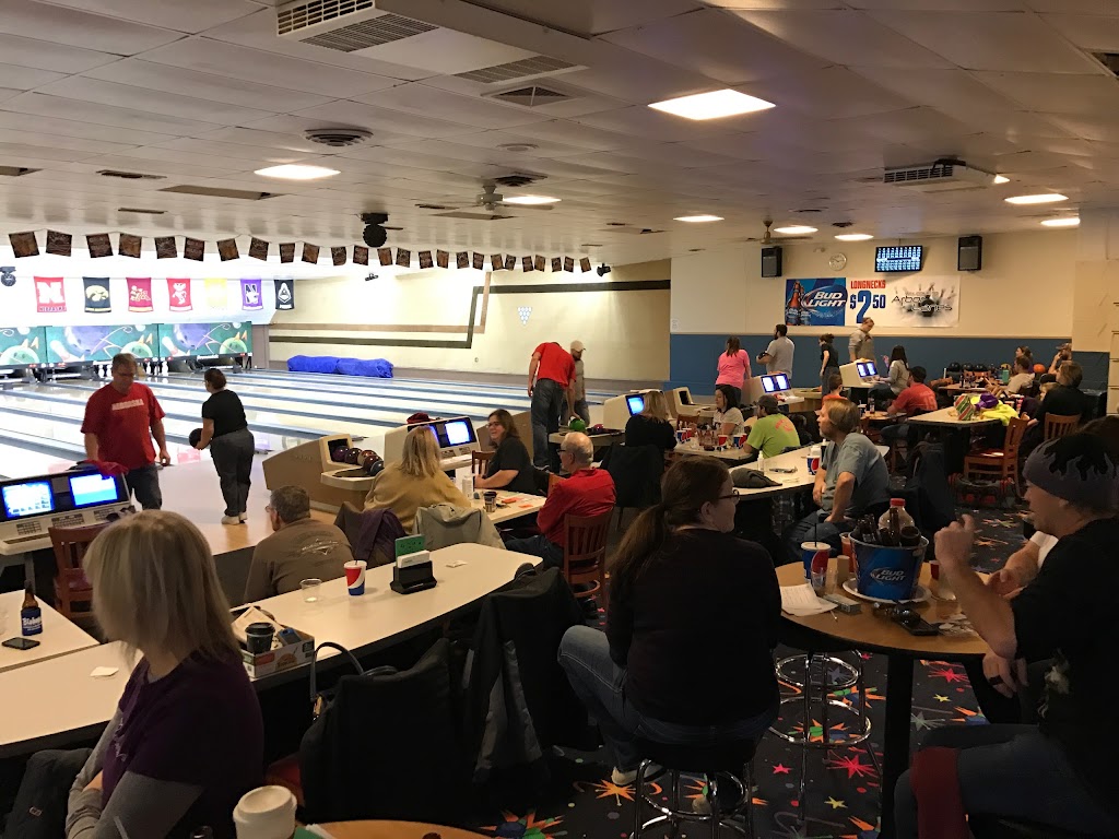 Arbor Lanes | restaurant | 2023 Industrial Rd, Nebraska City, NE 68410, USA | 4028733501 OR +1 402-873-3501