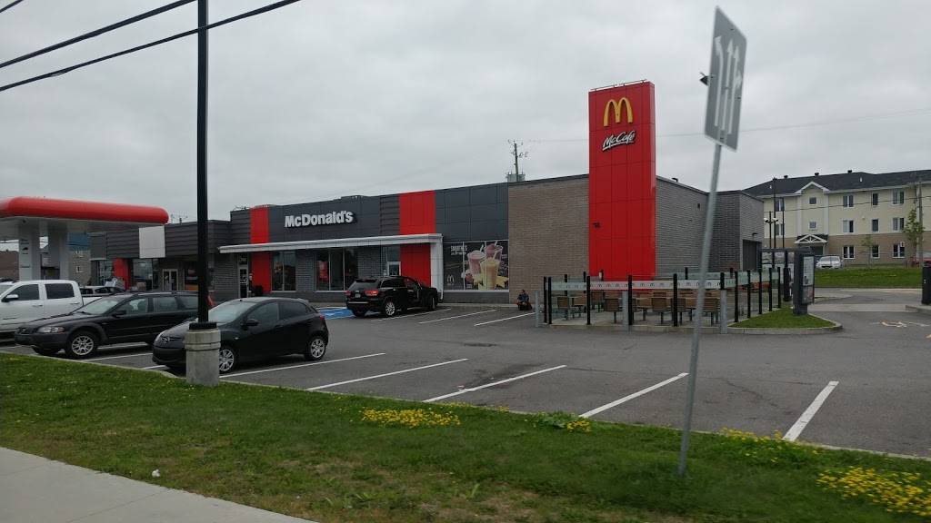 McDonalds | cafe | 1-7400 Boulevard Guillaume-Couture, Lévis, QC G6V 6Z4, Canada | 4188383943 OR +1 418-838-3943