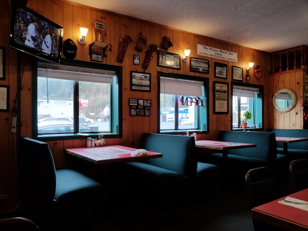 La Pinata Family Mexican | restaurant | comma I-5 N, 237 W B Ave, Drain, OR 97435, USA | 5418362386 OR +1 541-836-2386