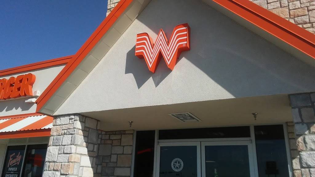 Whataburger | restaurant | 1700 N, I-35, Gainesville, TX 76240, USA | 9406680984 OR +1 940-668-0984