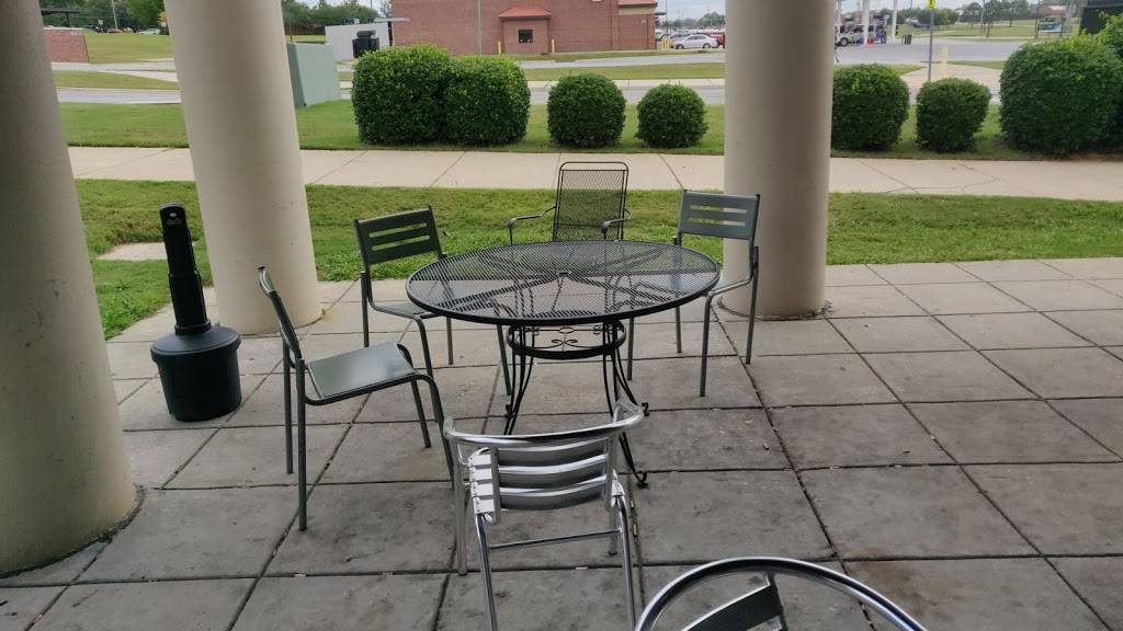 Subway | restaurant | 2502 Indianhead Rd, Fort Benning, GA 31905, USA | 7066878274 OR +1 706-687-8274
