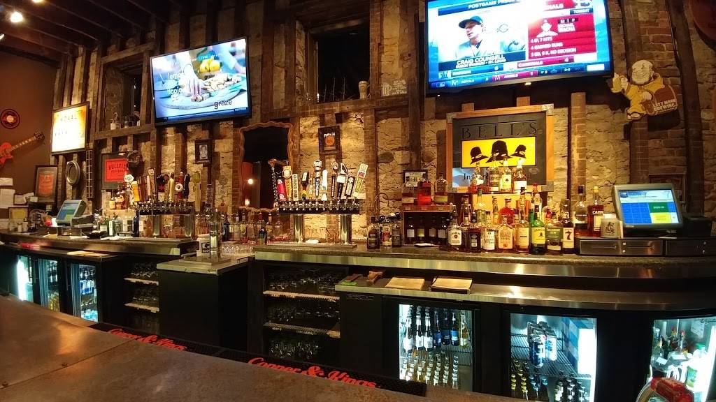 Bernies Tap Room & Restaurant | meal takeaway | 351 W Main St, Waukesha, WI 53186, USA | 2625489800 OR +1 262-548-9800