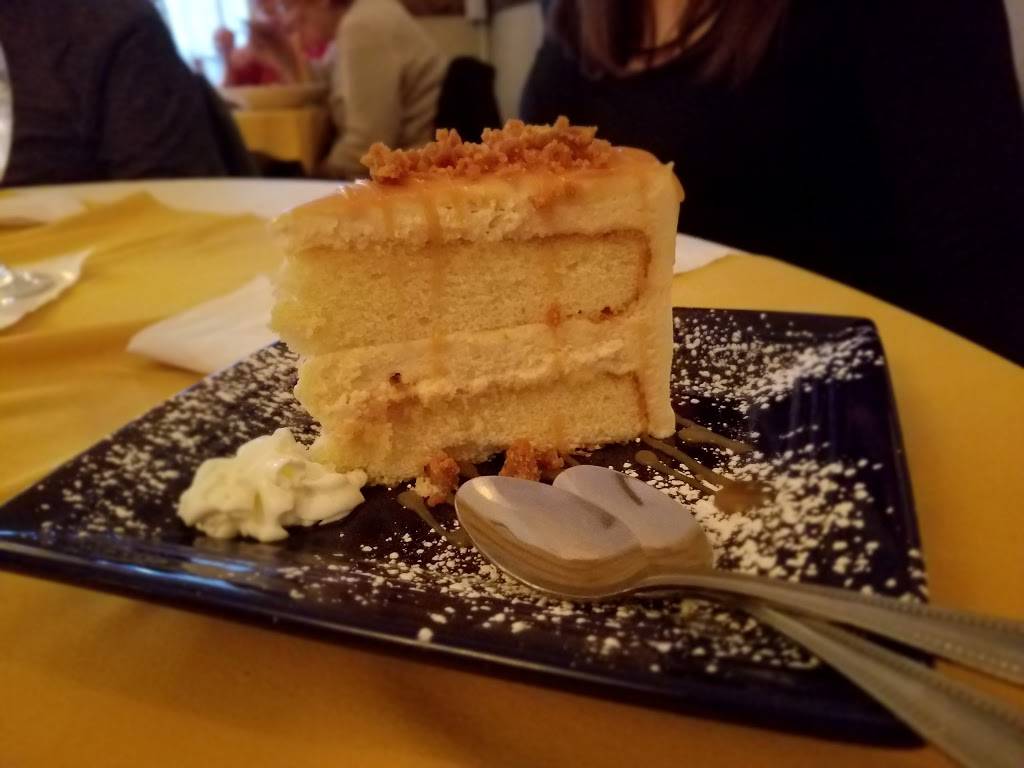 Franks Italian Restaurant | restaurant | 2633 NY-26, Maine, NY 13802, USA | 6073235445 OR +1 607-323-5445