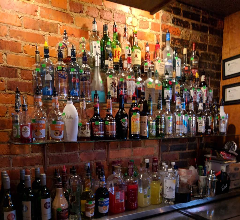 Flying Pig Food & Spirits | restaurant | 208 Sunset Ave, Asheboro, NC 27203, USA | 3366103737 OR +1 336-610-3737