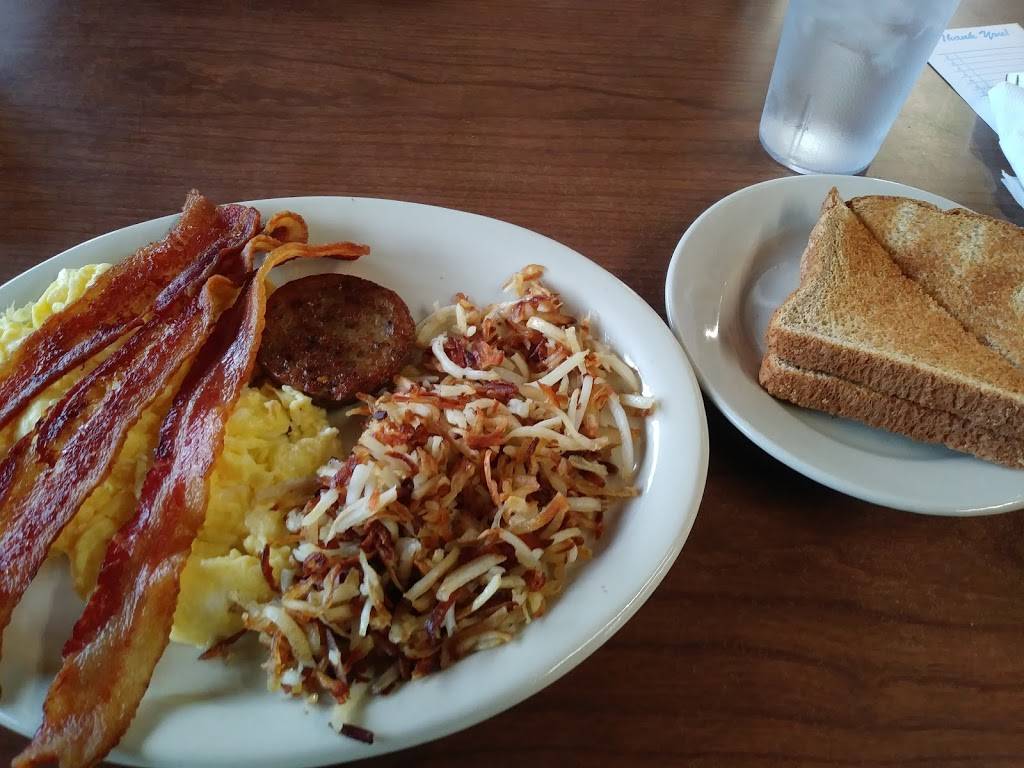 Simos Diner | restaurant | 5004 N Shepherd Dr, Houston, TX 77018, USA | 7136975553 OR +1 713-697-5553