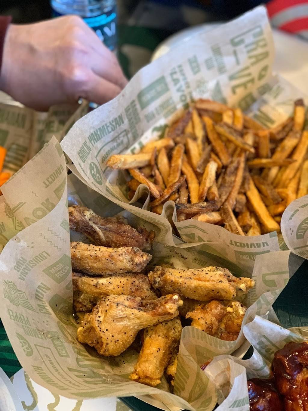 Wingstop Restaurant 1110 S 71st St, Omaha, NE 68106, USA