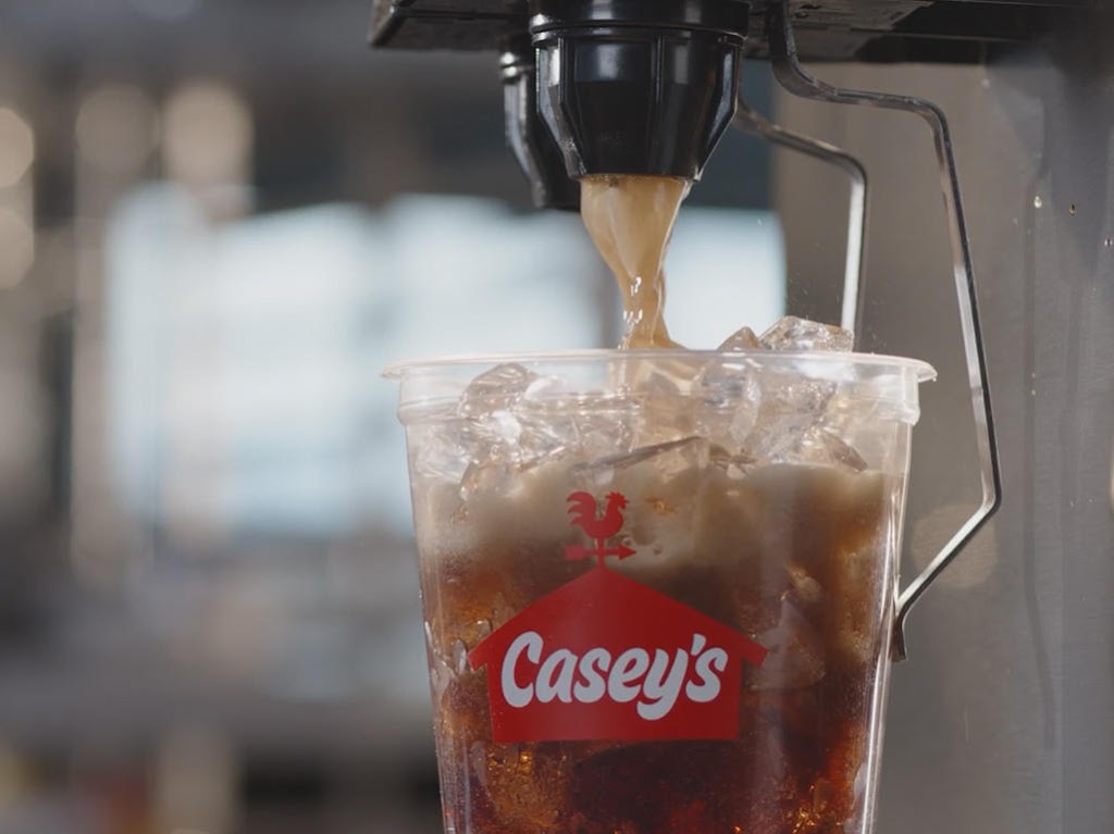 Caseys | meal takeaway | 340 N 13th St, Geneva, NE 68361, USA | 4027593427 OR +1 402-759-3427
