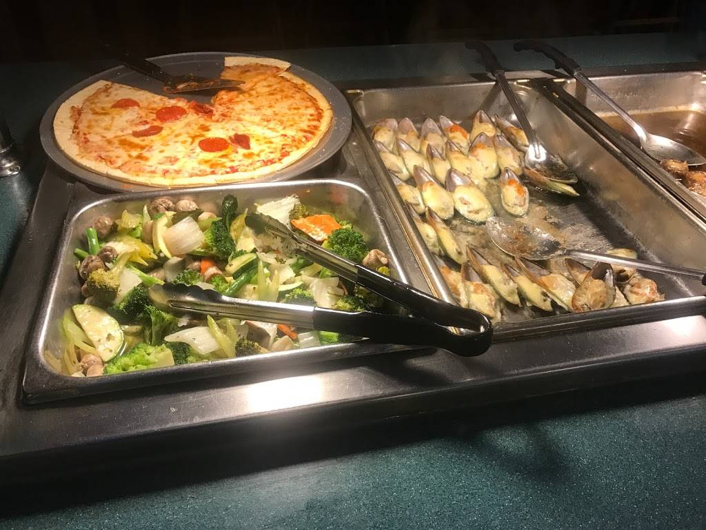 Grand Buffet | restaurant | 2700 Tamiami Trail E, Naples, FL 34112, USA | 2397325777 OR +1 239-732-5777