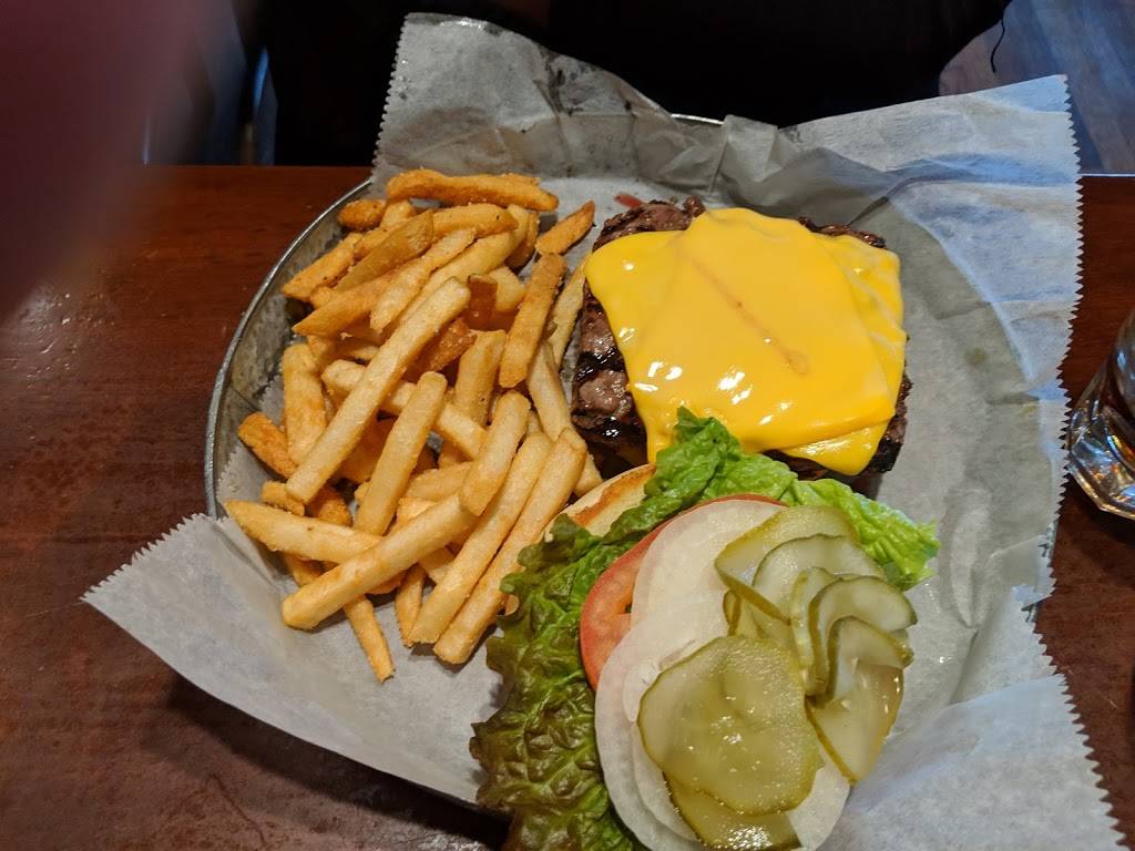 Bone Heads Bar B Que | restaurant | 10256 Willis Rd, Willis, MI 48191, USA | 7344619250 OR +1 734-461-9250