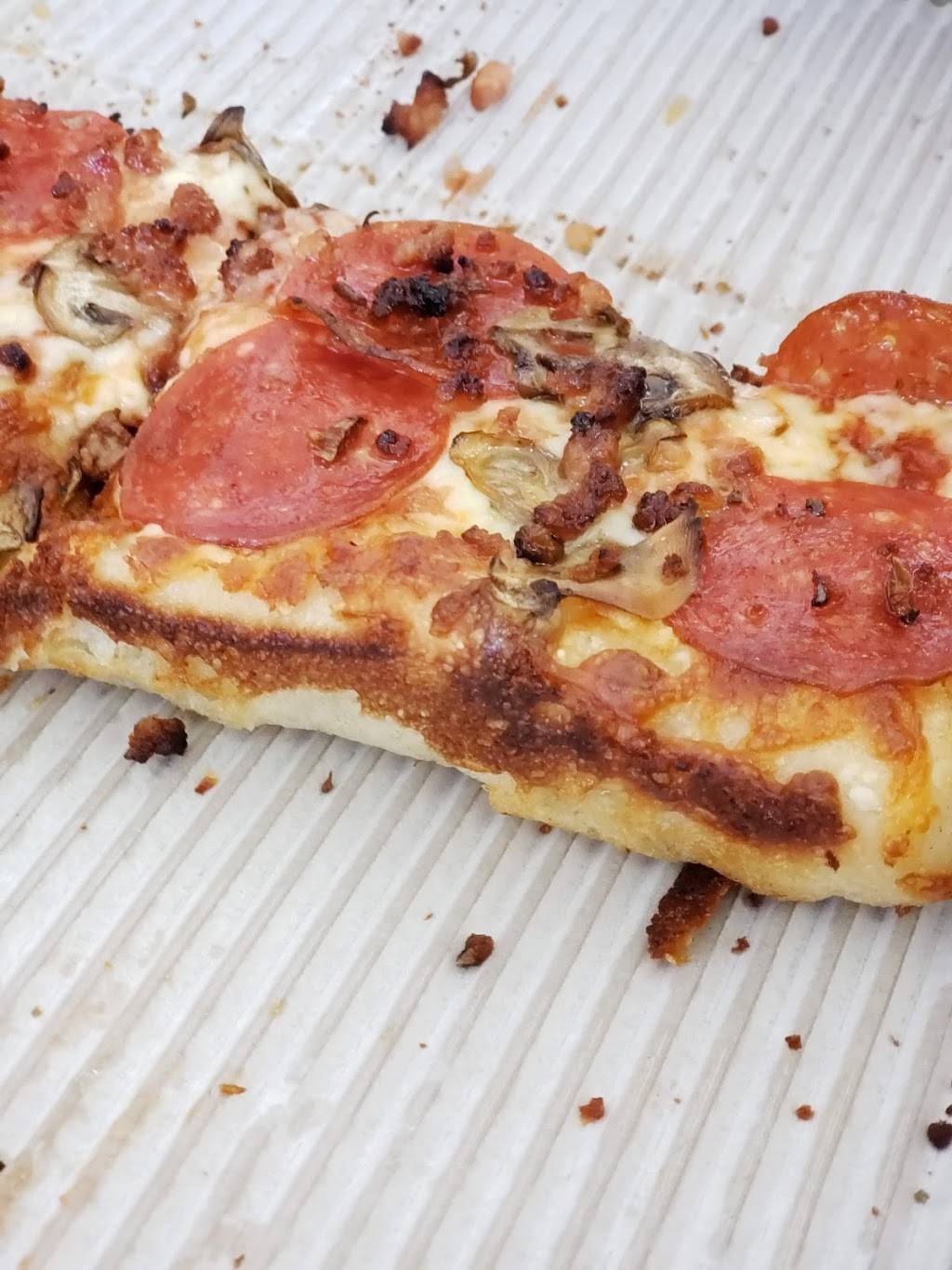 Little Caesars Pizza | meal takeaway | 3066 Boulevard Saint-Charles, Kirkland, QC H9H 3B7, Canada | 5146307357 OR +1 514-630-7357