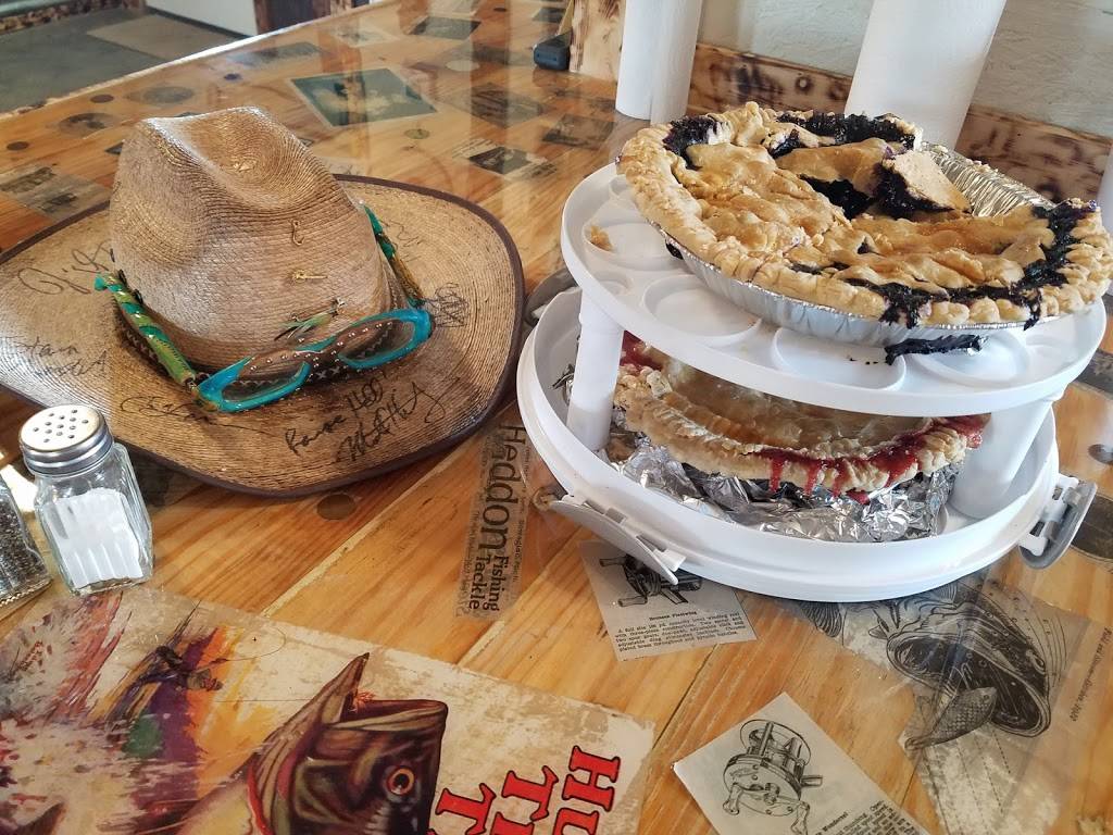 Whitehall Cafe | restaurant | 2241 FM 2988, Navasota, TX 77868, USA | 3463775654 OR +1 346-377-5654