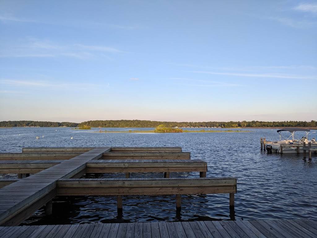 The Landing On Lake Tyler Social Club | restaurant | 18183, Concession Rd, Whitehouse, TX 75791, USA | 9038718888 OR +1 903-871-8888