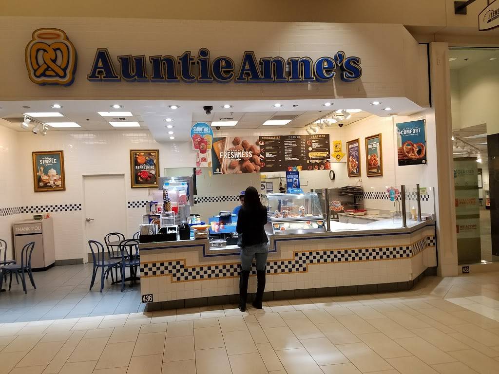 Auntie Annes | bakery | 1 Bellis Fair Pkwy Space 436, Bellingham, WA 98226, USA | 3607148258 OR +1 360-714-8258