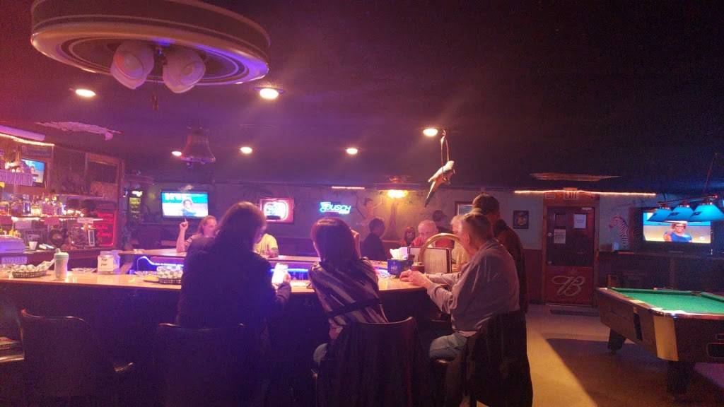 Jungle Bar & Grill | restaurant | 30786 Forthview Rd, Edwards, MO 65326, USA | 5733450888 OR +1 573-345-0888