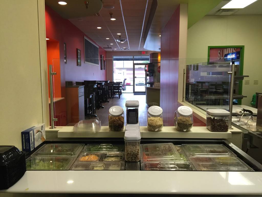 Slimms Pizza and Salads | restaurant | 7810 E 96th St, Fishers, IN 46037, USA | 3177718189 OR +1 317-771-8189
