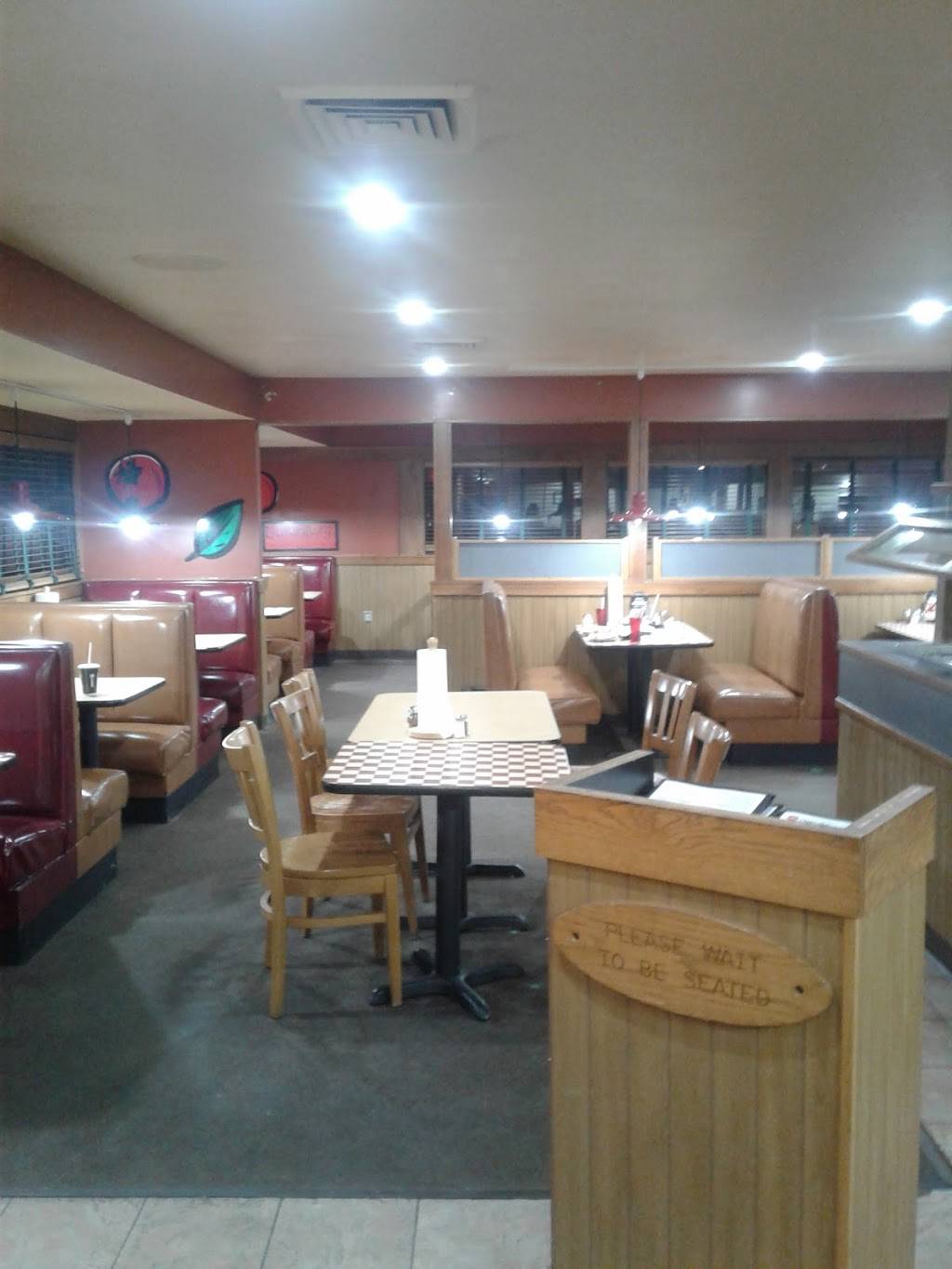 Pizza Hut | restaurant | 1815 S Main St, Laurinburg, NC 28352, USA | 9102761770 OR +1 910-276-1770