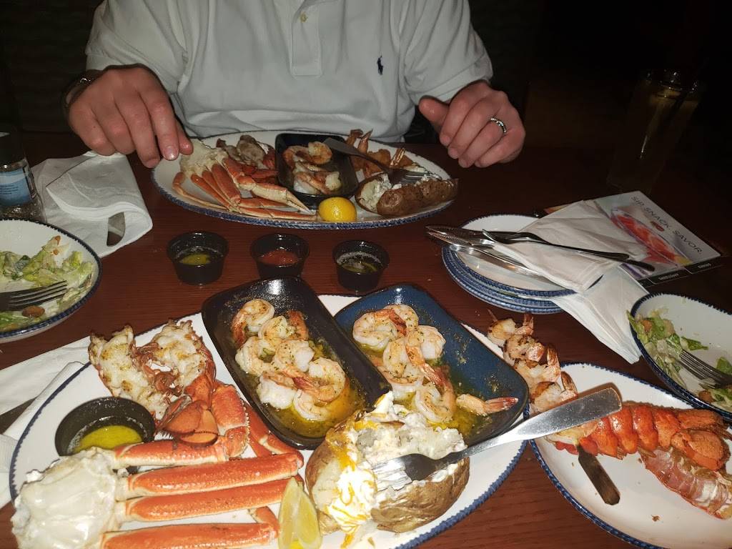 Red Lobster Restaurant 25901 Hoover Rd Warren Mi 48089 Usa [ 768 x 1024 Pixel ]