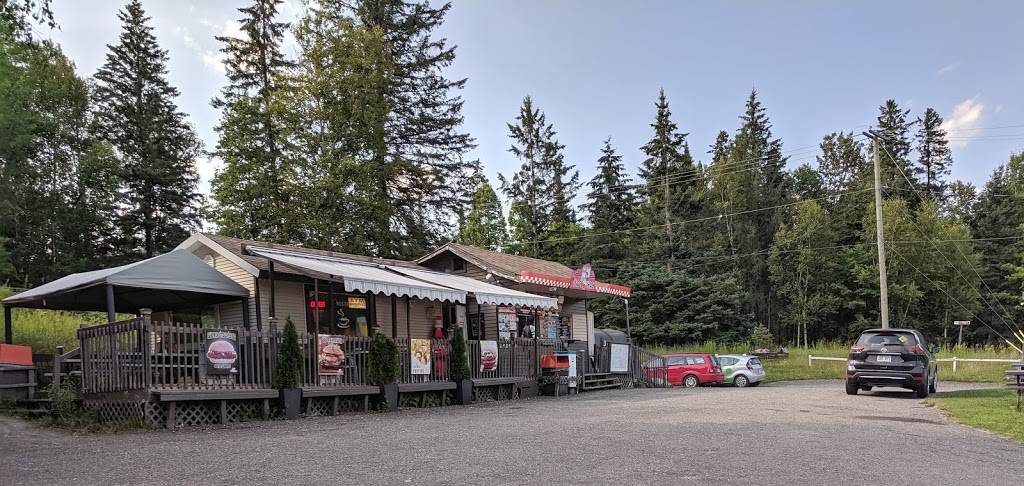 Le Snack Shack | 9 Route du Lac Rond S, Montcalm, QC J0T 2V0, Canada