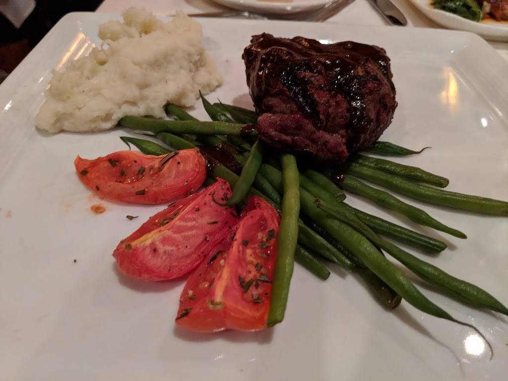 Roys Restaurant | restaurant | 6363 Topanga Canyon Blvd, Woodland Hills, CA 91367, USA | 8188884801 OR +1 818-888-4801