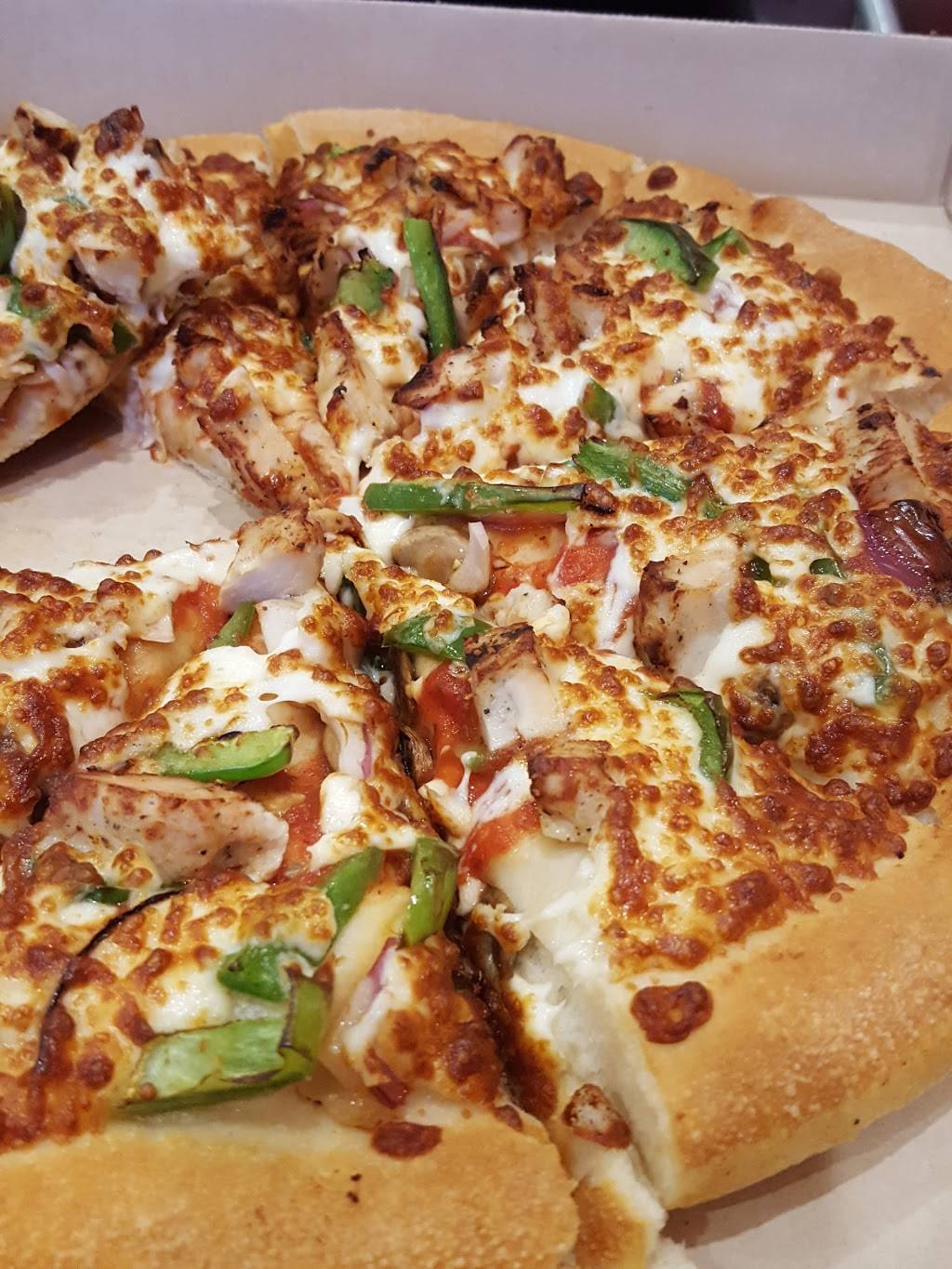Pizza Hut | meal delivery | 611 Holly Ave, Milton, ON L9T 0K4, Canada | 9056361233 OR +1 905-636-1233