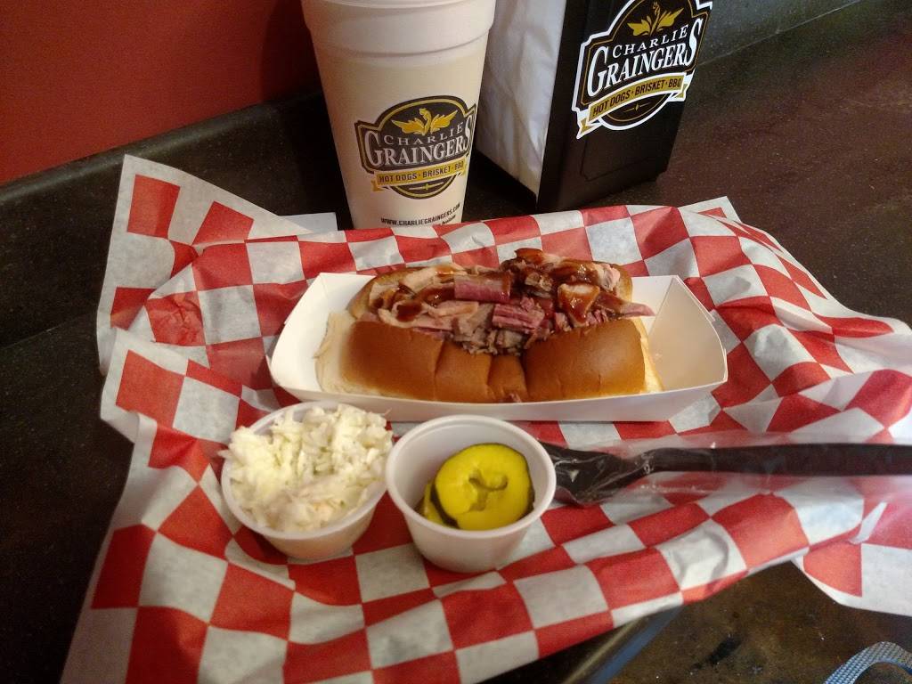 Charlie Graingers | restaurant | 300A 8th St, Huntington, WV 25701, USA | 6813786943 OR +1 681-378-6943
