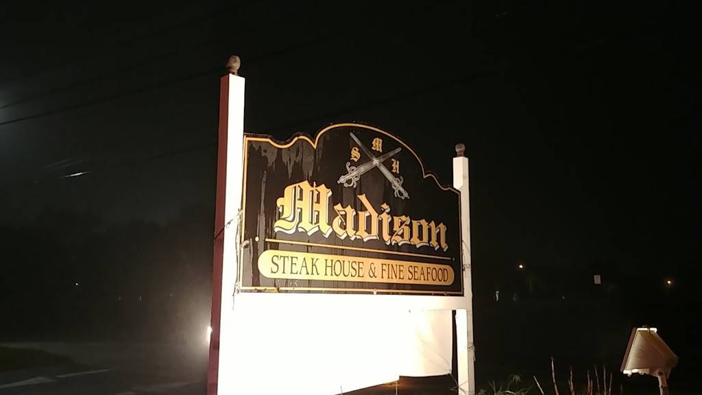 Madison Steak House | restaurant | 670 Motor Pkwy, Hauppauge, NY 11788, USA | 6312316909 OR +1 631-231-6909