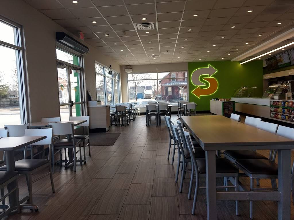 Subway Restaurants | restaurant | 2001 Avenue L, Fort Madison, IA 52627, USA | 3193726813 OR +1 319-372-6813