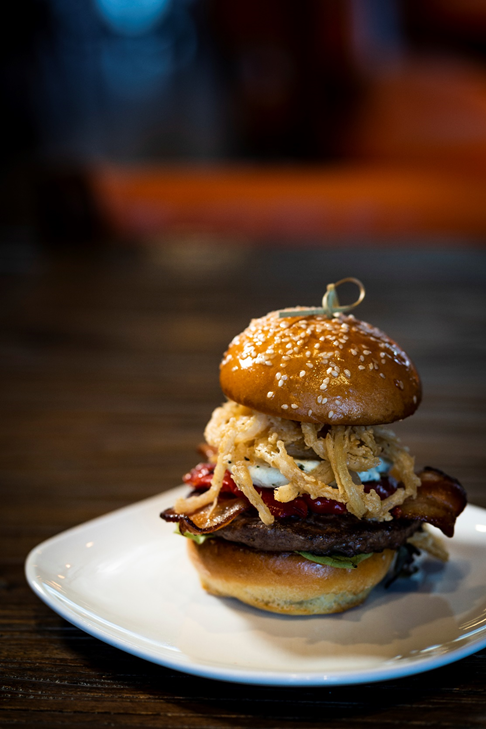 5280 Burger Bar | restaurant | 4301 Main St, Westminster, CO 80031, USA | 7208875970 OR +1 720-887-5970