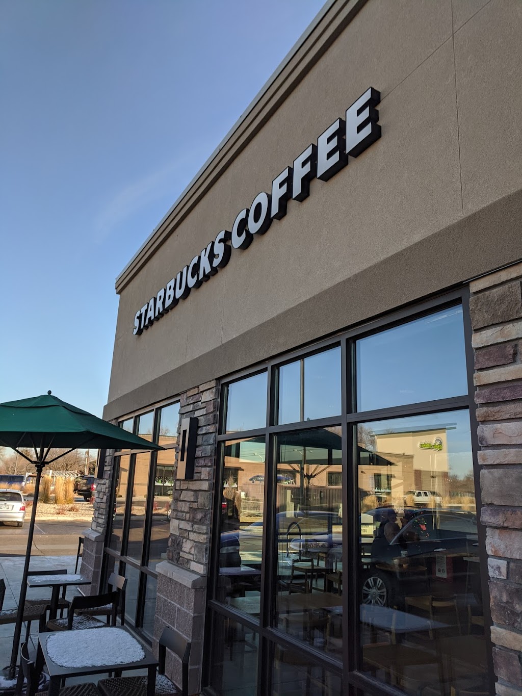 Starbucks | cafe | 1324 12th Ave Rd, Nampa, ID 83686, USA | 2084427256 OR +1 208-442-7256