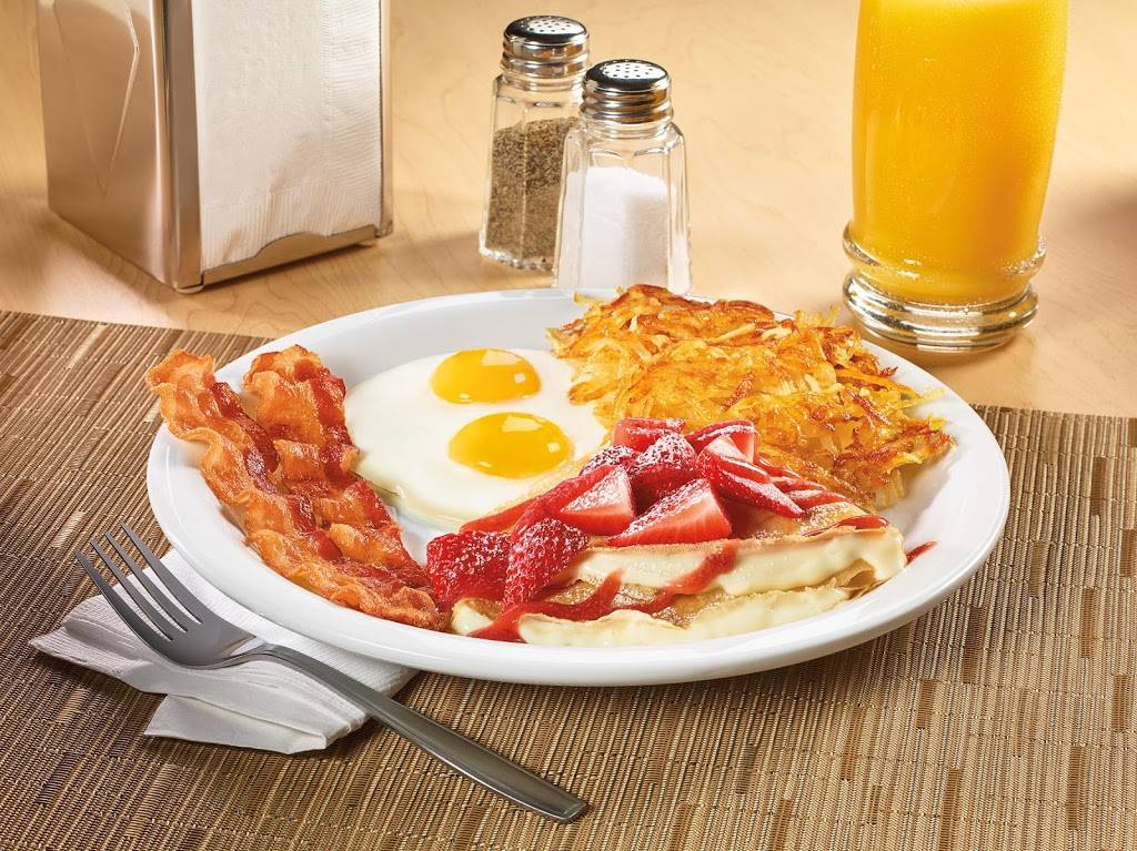 Dennys | restaurant | 815 US-24, Gilman, IL 60938, USA | 8152654053 OR +1 815-265-4053