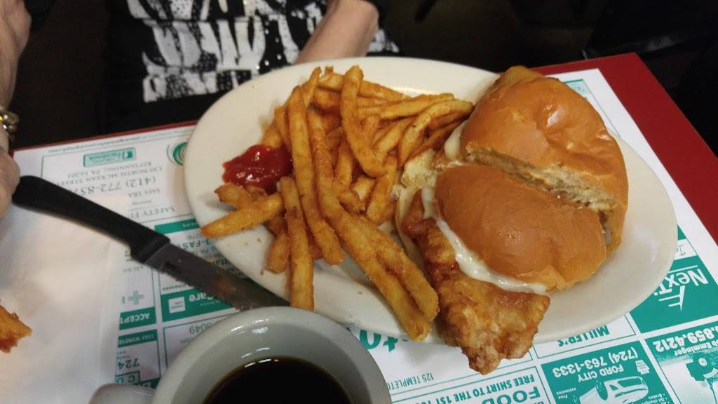 Downtown Bar & Grill | restaurant | 125 Templeton Way, Kittanning, PA 16201, USA | 7245482721 OR +1 724-548-2721